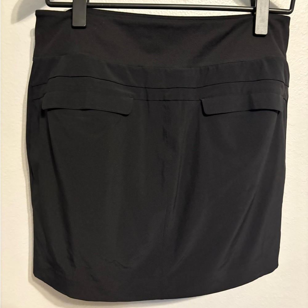 Athleta Black Soho Skort Size 12 - Picture 2 of 3